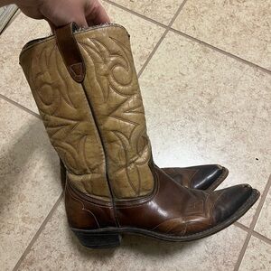 Genuin leather cowboy boots